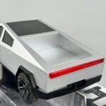 fJtvAfHefcIYVHEakp_cleanup Cropped